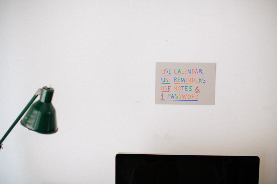 Ninasagt – Jordy van den Nieuwendijk shows his Apartment & Studio, freunde-von-freunden-jordy-van-den-nieuwendijk-024-930x620